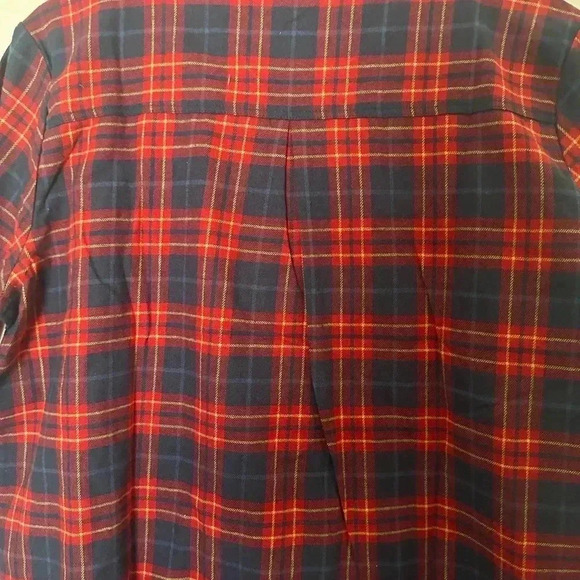 The Company Store girls flannel night shirt. Color red and navy. Size 14/16 NWT - Picture 6 of 6